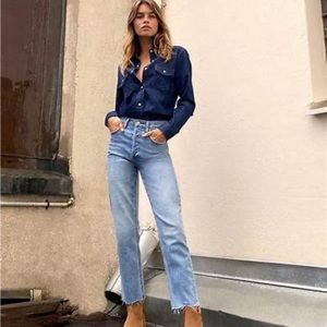 Women's Straight Leg Jeans - Light Blue